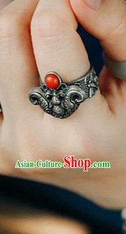 China Traditional Circlet Handmade Silver Carving Bat Ring Jewelry Accessories China Traditional Circlet Handmade Silver Carving Bat Ring Jewelry Accessories