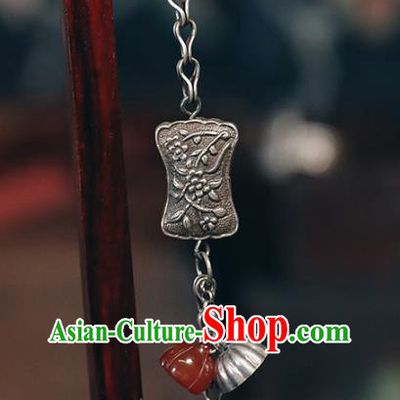 China Traditional Silver Lotus Bracelet Accessories Classical Agate Tassel Wristlet Chain Bangle Jewelry