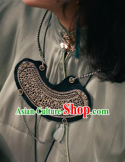 Chinese National Silver Necklace Handmade Ethnic Necklet Accessories Classical Longevity Lock Chinese National Silver Necklace Handmade Ethnic Necklet Accessories Classical Longevity Lock