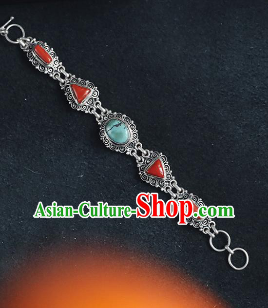 China Classical Bangle Jewelry Traditional Corallite Bracelet Accessories Silver Wristlet China Classical Bangle Jewelry Traditional Corallite Bracelet Accessories Silver Wristlet