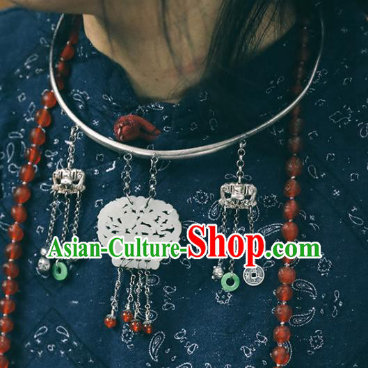 Chinese Jade Longevity Lock Handmade Ethnic Necklet Accessories Classical Jewelry National Silver Necklace Chinese Jade Longevity Lock Handmade Ethnic Necklet Accessories Classical Jewelry National Silver Necklace