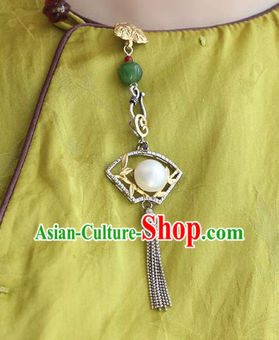 Chinese Handmade National Silver Tassel Breastpin Pendant Cheongsam Jewelry Accessories Classical Pearl Brooch Chinese Handmade National Silver Tassel Breastpin Pendant Cheongsam Jewelry Accessories Classical Pearl Brooch
