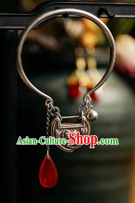 China Traditional Silver Carving Peach Bracelet Accessories Classical Bangle Tassel Wristlet Jewelry China Traditional Silver Carving Peach Bracelet Accessories Classical Bangle Tassel Wristlet Jewelry