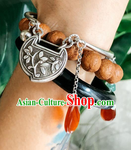 China Traditional Silver Carving Peach Bracelet Accessories Classical Bangle Tassel Wristlet Jewelry China Traditional Silver Carving Peach Bracelet Accessories Classical Bangle Tassel Wristlet Jewelry