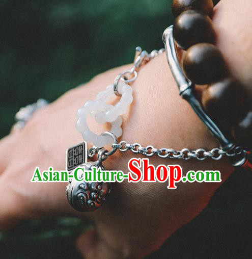 China Traditional White Jade Rings Bracelet Accessories Classical Bangle Silver Bell Wristlet Jewelry China Traditional White Jade Rings Bracelet Accessories Classical Bangle Silver Bell Wristlet Jewelry
