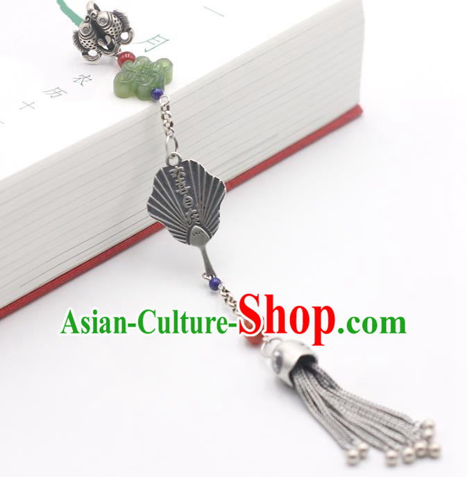 Chinese Classical Silver Tassel Brooch Cheongsam Jewelry Accessories Handmade National Breastpin Pendant Chinese Classical Silver Tassel Brooch Cheongsam Jewelry Accessories Handmade National Breastpin Pendant