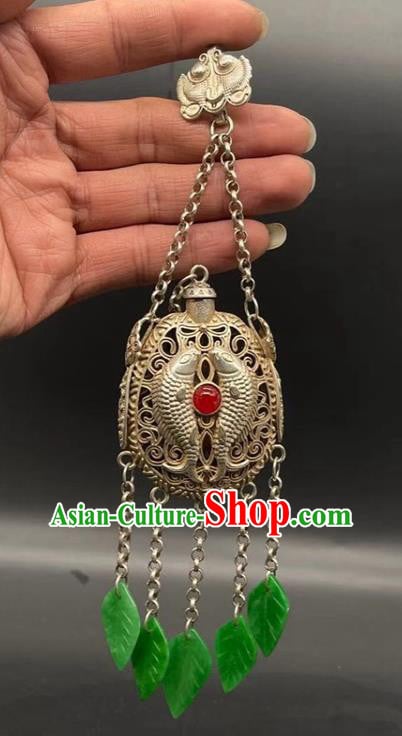 Chinese Handmade National Golden Sachet Pendant Cheongsam Jewelry Classical Tassel Waist Accessories Chinese Handmade National Golden Sachet Pendant Cheongsam Jewelry Classical Tassel Waist Accessories
