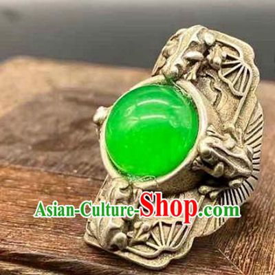 China Handmade Jewelry Accessories Traditional Chrysoprase Thimble Circlet National Silver Carving Frog Ring