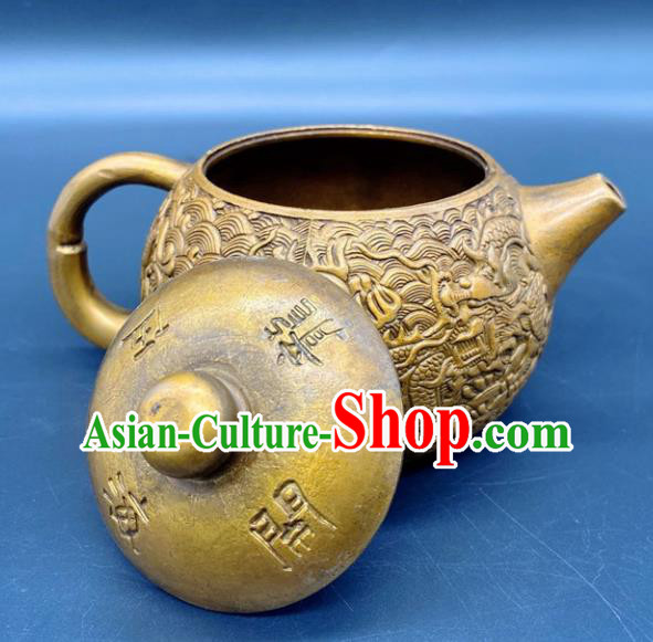 Handmade Chinese Carving Dragon Teapot Ornaments Traditional Brass Craft Copper Kettle Handmade Chinese Carving Dragon Teapot Ornaments Traditional Brass Craft Copper Kettle