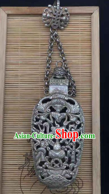 Chinese Handmade National Sachet Pendant Jewelry Classical Ethnic Accessories Carving Gourd Brooch Chinese Handmade National Sachet Pendant Jewelry Classical Ethnic Accessories Carving Gourd Brooch