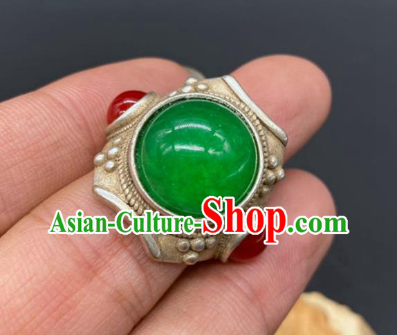 China Handmade Silver Jewelry Accessories Traditional Chrysoprase Thimble Circlet National Agate Ring China Handmade Silver Jewelry Accessories Traditional Chrysoprase Thimble Circlet National Agate Ring