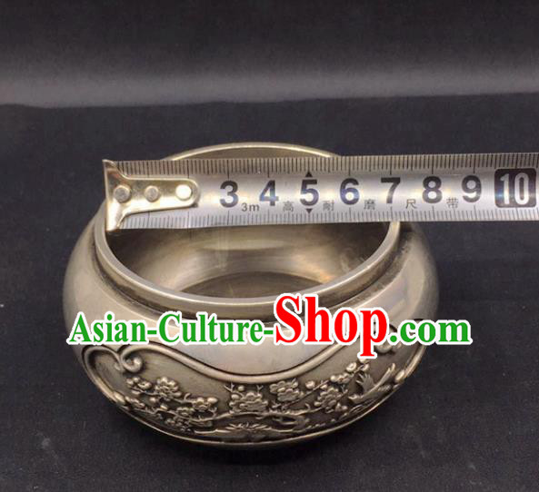 Handmade Chinese Carving Plum Blossom Censer Ornaments Traditional Brass Incense Burner Cupronickel Accessories Handmade Chinese Carving Plum Blossom Censer Ornaments Traditional Brass Incense Burner Cupronickel Accessories