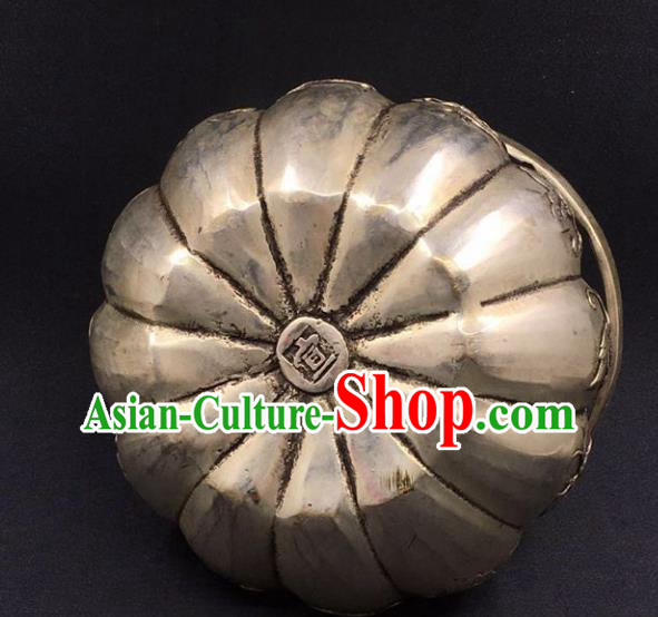 Handmade Chinese Carving Butterfly Censer Ornaments Traditional Brass Accessories Cupronickel Handwarmer Handmade Chinese Carving Butterfly Censer Ornaments Traditional Brass Accessories Cupronickel Handwarmer