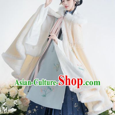 China Ancient Patrician Female Embroidered Hanfu Cloak Traditional Ming Dynasty Nobility Lady Historical Clothing