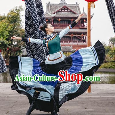 China Traditional Yi Nationality Folk Dance Clothing Ethnic Women Dance Outfits