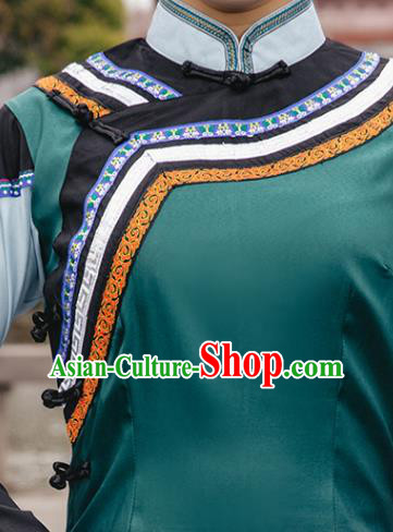 China Traditional Yi Nationality Folk Dance Clothing Ethnic Women Dance Outfits China Traditional Yi Nationality Folk Dance Clothing Ethnic Women Dance Outfits