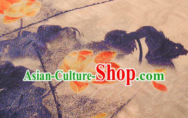 China Traditional Silk Fabric Classical Lotus Pattern Gambiered Guangdong Gauze Cheongsam Drapery China Traditional Silk Fabric Classical Lotus Pattern Gambiered Guangdong Gauze Cheongsam Drapery