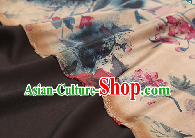 Chinese Classical Flowers Pattern Beige Brocade Cheongsam Gambiered Guangdong Gauze Fabric Traditional Silk Drapery Chinese Classical Flowers Pattern Beige Brocade Cheongsam Gambiered Guangdong Gauze Fabric Traditional Silk Drapery