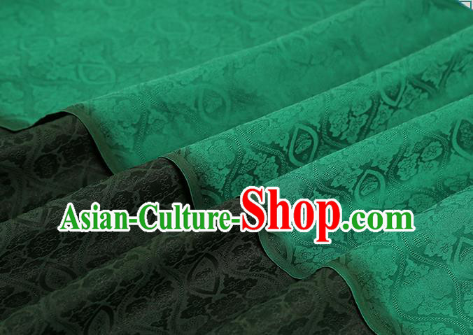 Chinese Jacquard Green Brocade Fabric Traditional Cheongsam Gambiered Guangdong Gauze Classical Silk Drapery Chinese Jacquard Green Brocade Fabric Traditional Cheongsam Gambiered Guangdong Gauze Classical Silk Drapery
