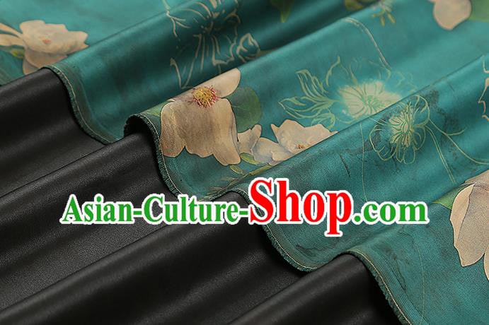 Chinese Cheongsam Green Gambiered Guangdong Gauze Traditional Brocade Drapery Classical Flowers Pattern Silk Fabric Chinese Cheongsam Green Gambiered Guangdong Gauze Traditional Brocade Drapery Classical Flowers Pattern Silk Fabric