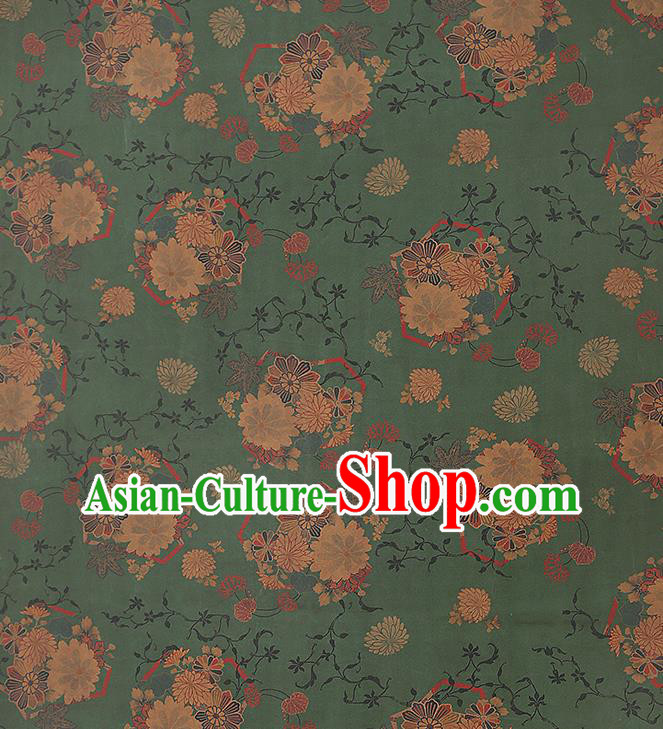 Chinese Traditional Qipao Dress Gambiered Guangdong Gauze Fabric Classical Chrysanthemum Pattern Green Silk Drapery Chinese Traditional Qipao Dress Gambiered Guangdong Gauze Fabric Classical Chrysanthemum Pattern Green Silk Drapery