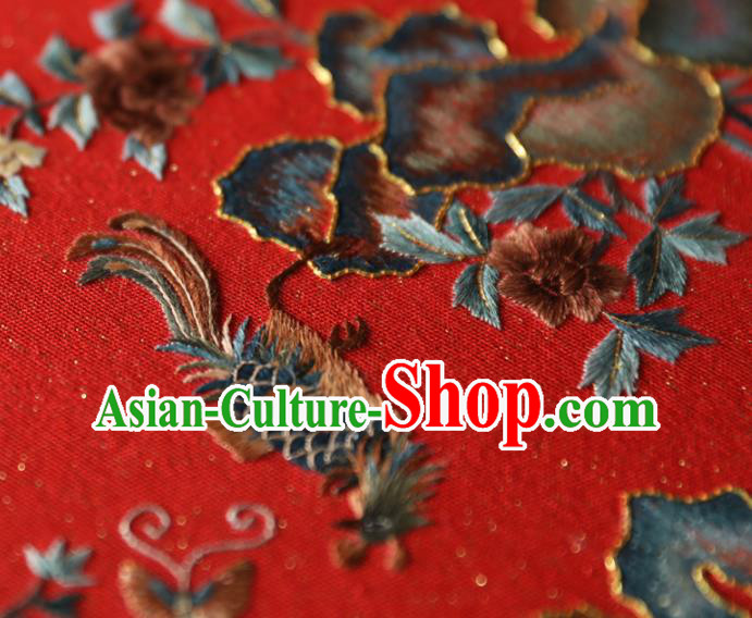 China Traditional Wedding Handmade Embroidered Fans Hanfu Red Silk Fan Ancient Princess Palace Fan China Traditional Wedding Handmade Embroidered Fans Hanfu Red Silk Fan Ancient Princess Palace Fan