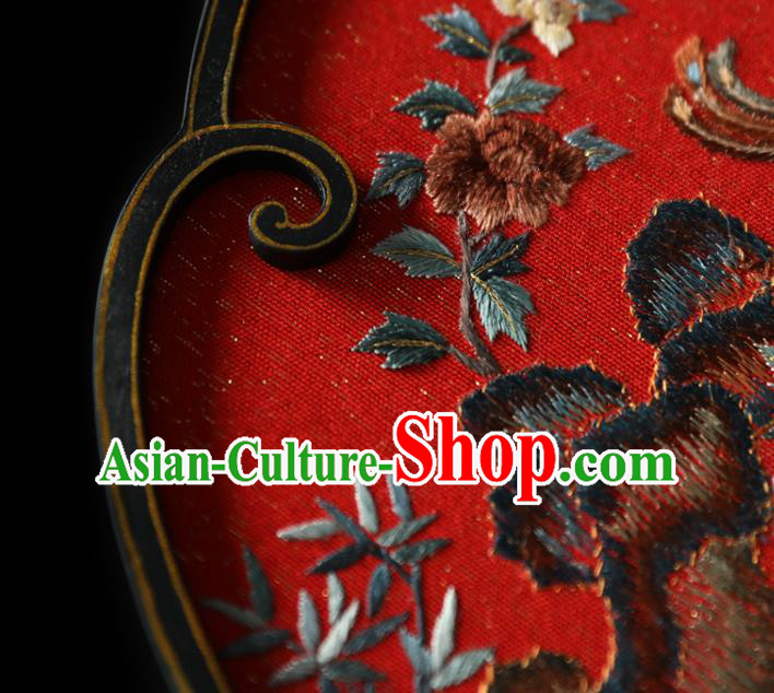 China Traditional Wedding Handmade Embroidered Fans Hanfu Red Silk Fan Ancient Princess Palace Fan China Traditional Wedding Handmade Embroidered Fans Hanfu Red Silk Fan Ancient Princess Palace Fan