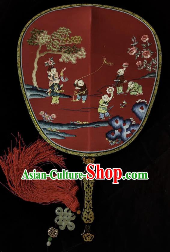 China Handmade Hanfu Fans Embroidered Children Red Silk Fan Traditional Wedding Palace Fan China Handmade Hanfu Fans Embroidered Children Red Silk Fan Traditional Wedding Palace Fan