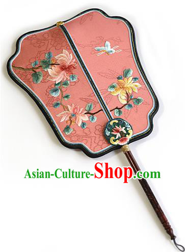 China Traditional Hanfu Pink Silk Fan Wedding Embroidered Chrysanthemum Palace Fan Handmade Fans China Traditional Hanfu Pink Silk Fan Wedding Embroidered Chrysanthemum Palace Fan Handmade Fans