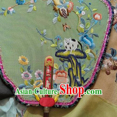 China Wedding Embroidered Cat Butterfly Fan Handmade Palace Fan Traditional Hanfu Green Silk Fan