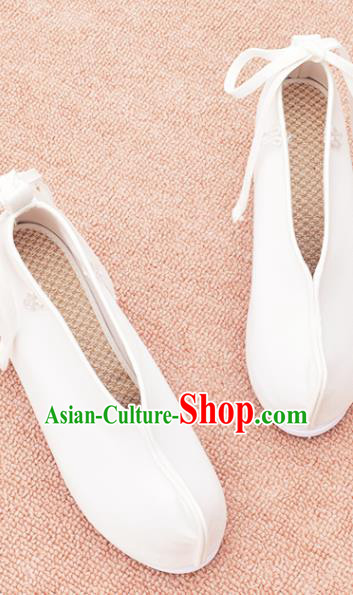 China Traditional Hanfu Shoes National Female Shoes Ancient Swordswoman White Cloth Shoes China Traditional Hanfu Shoes National Female Shoes Ancient Swordswoman White Cloth Shoes