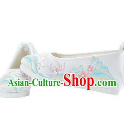 China National Spring Festival Shoes Traditional Embroidered Rabbit Shoes Women White Cloth Shoes