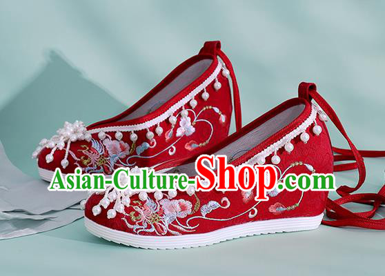 China Embroidered Phoenix Shoes Classical Beads Shoes Traditional National Wedding Red Cloth Shoes