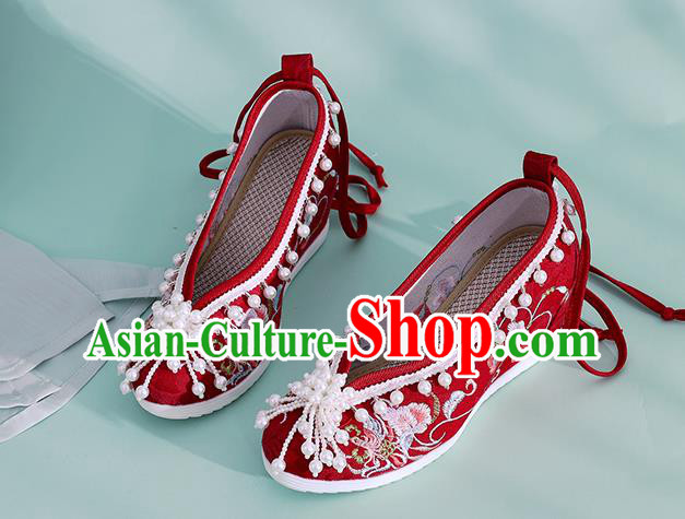 China Embroidered Phoenix Shoes Classical Beads Shoes Traditional National Wedding Red Cloth Shoes
