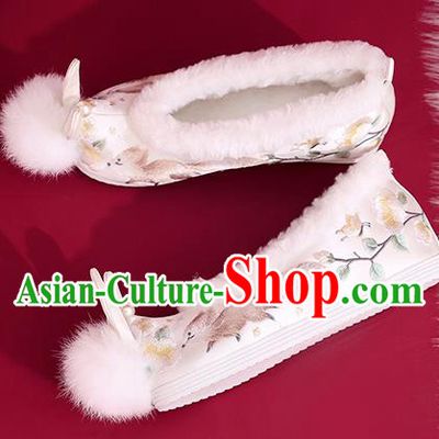 China Princess Shoes Traditional Rabbit Ear Shoes National Winter Shoes Embroidered Squirrel Shoes