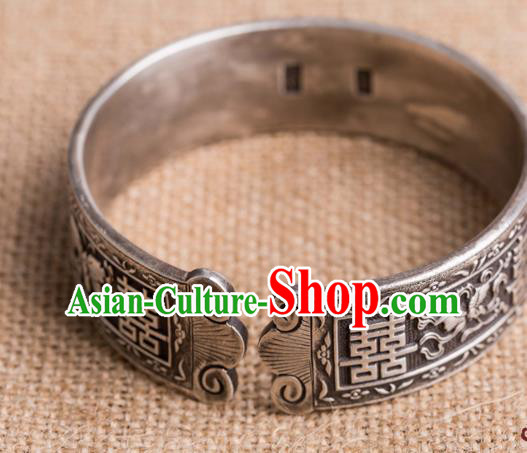 China National Wedding Silver Bracelet Jewelry Traditional Handmade Carving Butterfly Bangle Accessories China National Wedding Silver Bracelet Jewelry Traditional Handmade Carving Butterfly Bangle Accessories