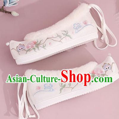 China Embroidered Peach Flowers Shoes National Winter Shoes Traditional Hanfu Princess Shoes White Cloth Shoes