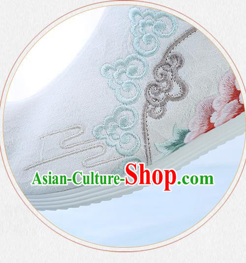 China Embroidered Short Boots National Cloth Shoes Traditional Hanfu Boots China Embroidered Short Boots National Cloth Shoes Traditional Hanfu Boots