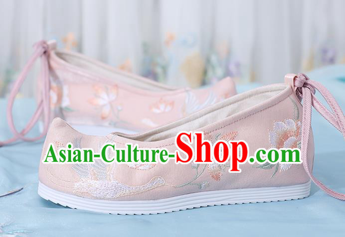 China Traditional Hanfu Shoes Ming Dynasty Young Lady Embroidered Shoes National Pink Cloth Shoes China Traditional Hanfu Shoes Ming Dynasty Young Lady Embroidered Shoes National Pink Cloth Shoes