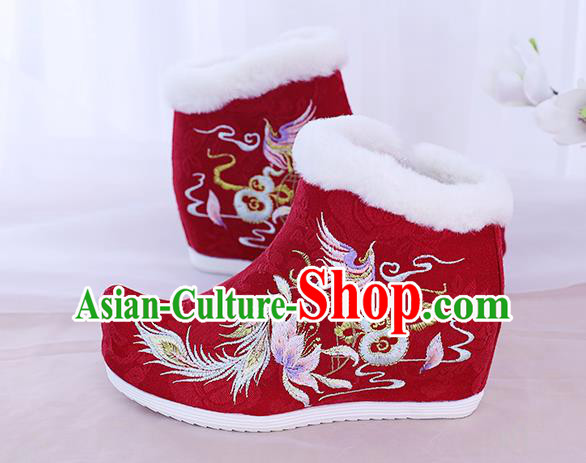China Traditional New Year Shoes Embroidered Red Boots National Winter Shoes China Traditional New Year Shoes Embroidered Red Boots National Winter Shoes