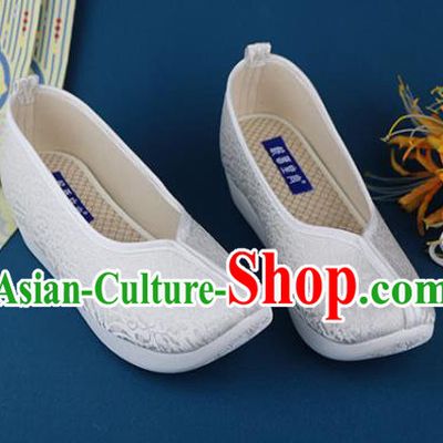 China Ancient Princess Shoes Traditional Ming Dynasty White Brocade Shoes