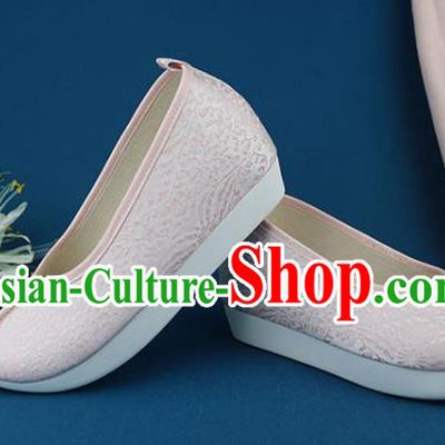 China Classical Dance Shoes Ancient Princess Shoes Traditional Ming Dynasty Pink Brocade Shoes