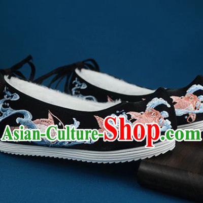 China Handmade Traditional Shoes National Winter Shoes Embroidered Fishes Black Cloth Shoes