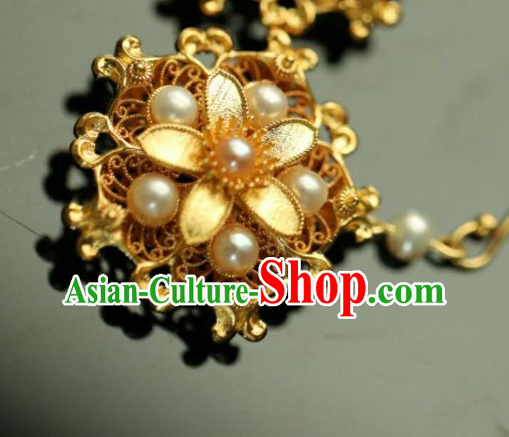 Chinese Ancient Empress Golden Flower Ear Jewelry Traditional Ming Dynasty Pearls Earrings Accessories Chinese Ancient Empress Golden Flower Ear Jewelry Traditional Ming Dynasty Pearls Earrings Accessories