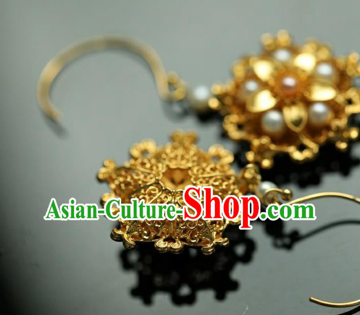 Chinese Ancient Empress Golden Flower Ear Jewelry Traditional Ming Dynasty Pearls Earrings Accessories Chinese Ancient Empress Golden Flower Ear Jewelry Traditional Ming Dynasty Pearls Earrings Accessories