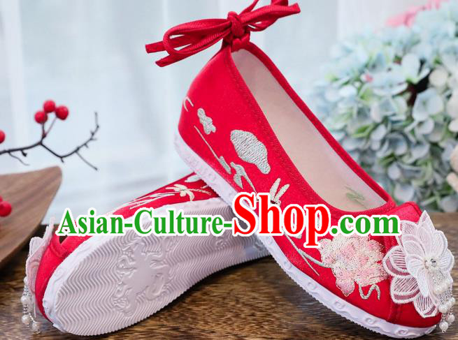 China Embroidered Lotus Shoes Traditional Hanfu Shoes Handmade National Red Cloth Shoes China Embroidered Lotus Shoes Traditional Hanfu Shoes Handmade National Red Cloth Shoes