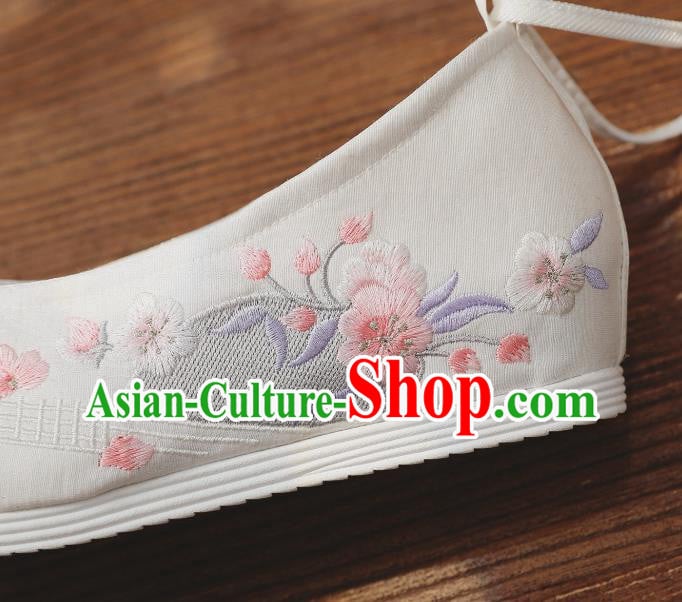 China National White Cloth Shoes Traditional Shoes Embroidered Shoes Handmade Hanfu Bow Shoes China National White Cloth Shoes Traditional Shoes Embroidered Shoes Handmade Hanfu Bow Shoes