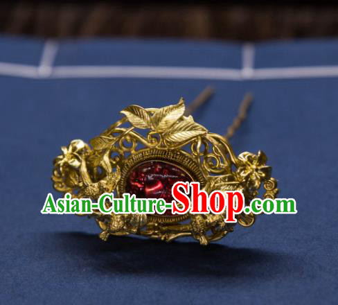 Chinese Handmade Golden Hairpin Traditional Ming Dynasty Princess Ruby Hair Stick Chinese Handmade Golden Hairpin Traditional Ming Dynasty Princess Ruby Hair Stick