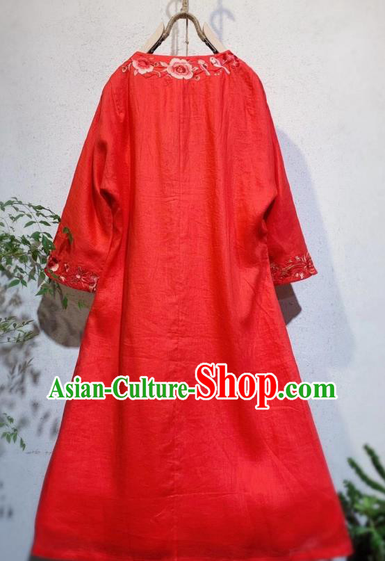Chinese Embroidered Red Flax Qipao Dress Traditional Long Cheongsam National Clothing Chinese Embroidered Red Flax Qipao Dress Traditional Long Cheongsam National Clothing