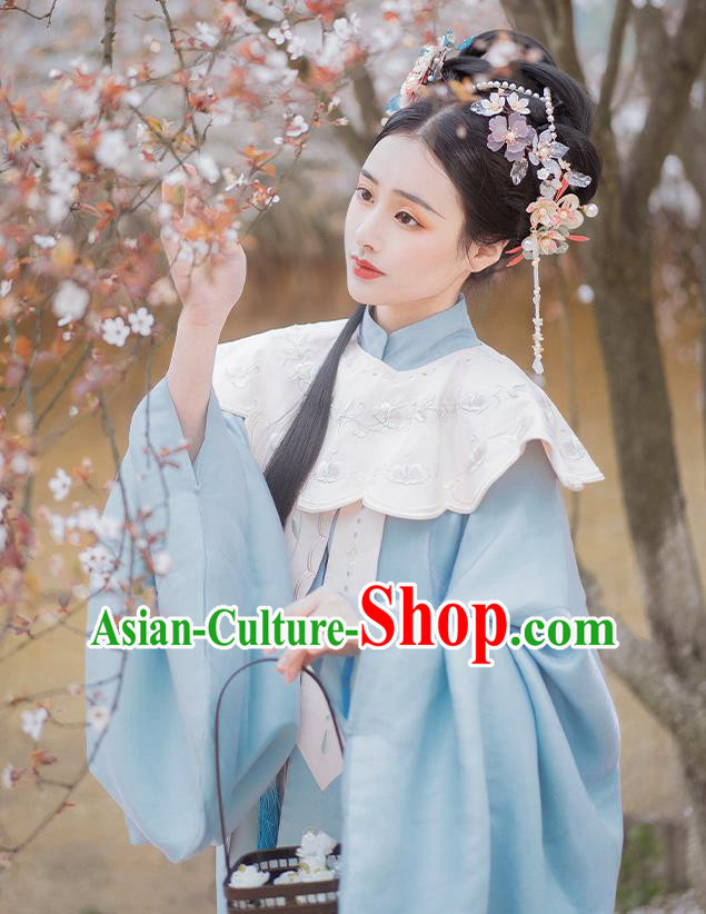 China Ancient Ming Dynasty Court Beauty Hanfu Dress Clothing Complete Set China Ancient Ming Dynasty Court Beauty Hanfu Dress Clothing Complete Set